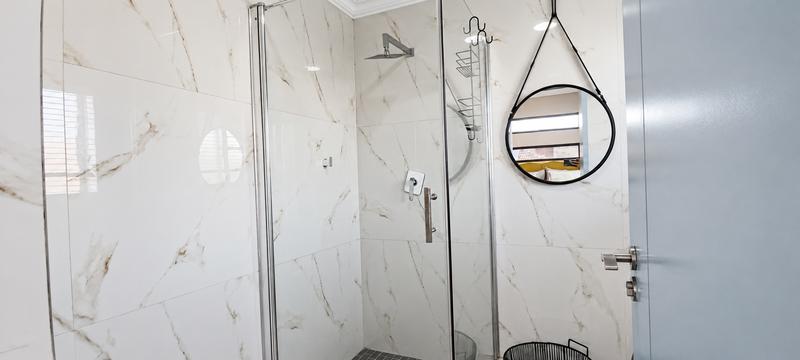 5 Bedroom Property for Sale in Middelburg Eastern Cape
